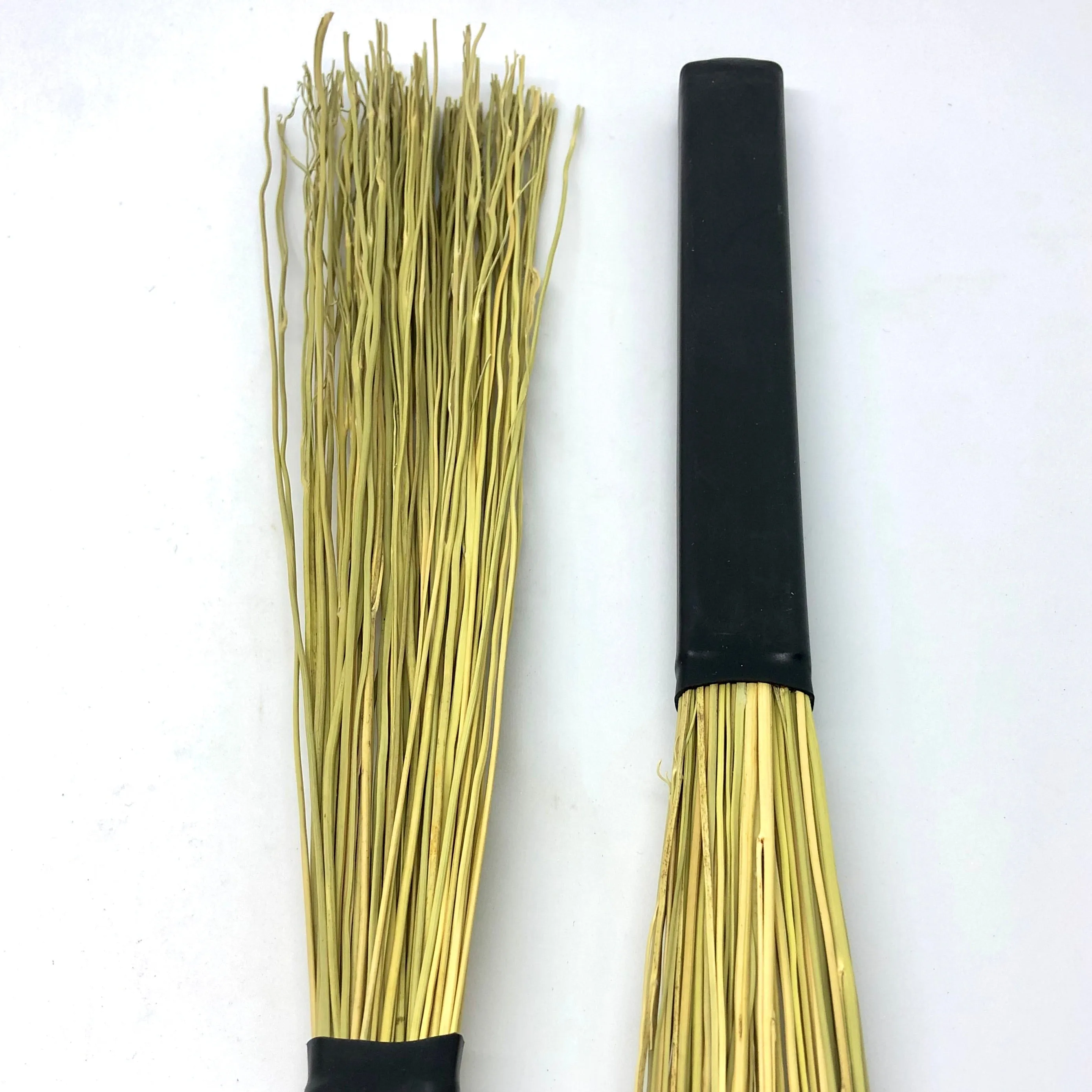 Vic Firth REMIX Brushes - Broomcorn RM1